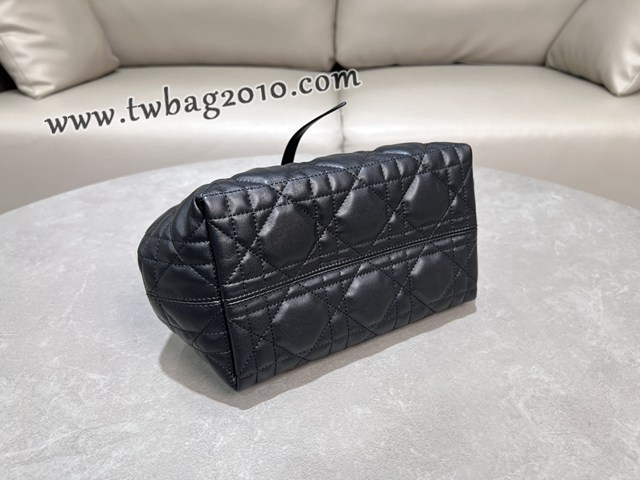 Dior专柜新款迪奥小号Toujours手袋牛皮超大藤格纹休闲女包 djfk1239